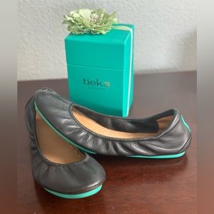 Tieks ballet flat, size 10, matte black